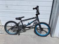 Free Agent BMX Bike 20" Wheels, Single Speed, Black & Blue Rims, Hi-Ten Steel Frame