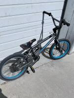 Free Agent BMX Bike 20" Wheels, Single Speed, Black & Blue Rims, Hi-Ten Steel Frame - 5