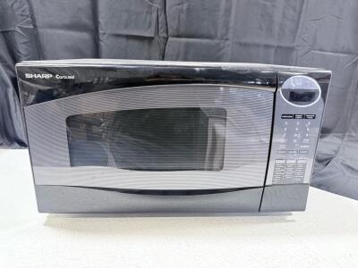 Sharp Countertop Microwave Oven, Digital Controls, Black/Silver Finish