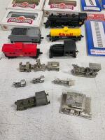 N Scale Bachmann Freight Cars, Locomotives, Atlas Snap-Track, Miniatures &ndash; Mixed Lot, Boxed - 4
