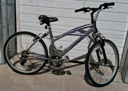 Ozone 500 Silver Canyon Mountain Bike, 26" Wheels, 21-Speed Shimano Drivetrain, Front Suspension