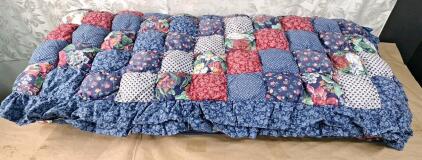 (1) 96" x 96" Handmade Quilt