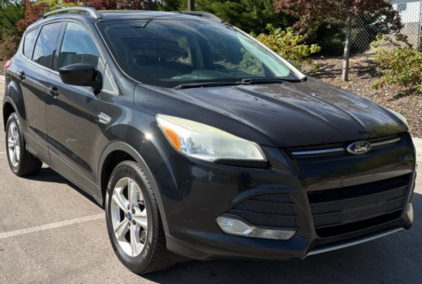 2013 FORD ESCAPE - BUYER'S ASSURANCE POLICY!