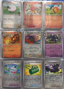 Huge Binder 160+ Pok&eacute;mon Cards W/ Tons Of Rares And Holos