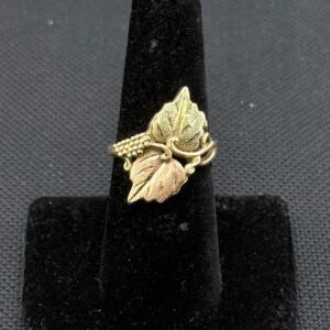 10K Black Hills Gold Leaf Motif Ring with Grape Clusters