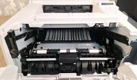(1) HP Laser Jet P2055dn - 4