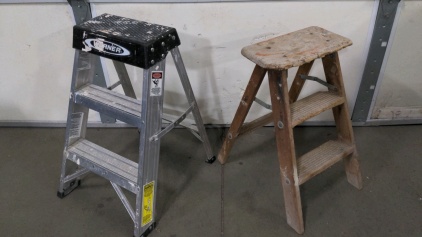 (2) Small Step Ladders