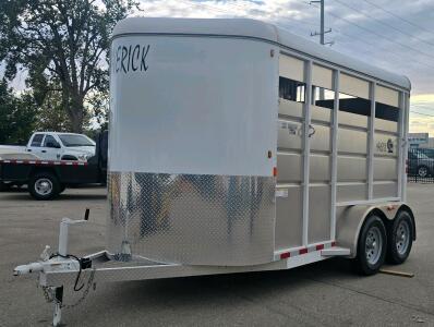 2023 C&B MAVERICK HORSE TRAILER