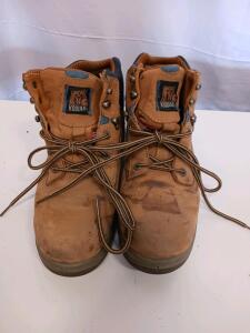 Kodiak Blue+ 8" Waterproof Leather Work Boots, Size 10, Aluminum Toe, CSA & ASTM Certified