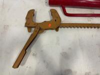Manual Steel Fence Post Driver & Ratcheting Post Puller, Heavy Duty, 24"/39" Length - 3