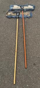 Rubbermaid Commercial 36" Cotton Dust Mop Set, Wood Handles, Pivot Head, Lot of 2