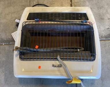 Dyna-Glo Wall-Mounted Natural Gas Heater, Vent-Free, 30,000 BTU, Thermostat, Manual Included ( Unable to Test )