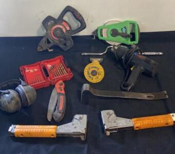 Large Construction Tool Lot &ndash; 100ft Measuring Tapes, Arrow HT50P Tackers, Milwaukee Drill Bits