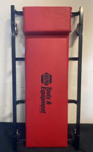 NAPA Tools & Equipment Automotive Creeper, Steel Frame, Padded Headrest, 6 Casters