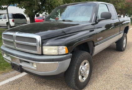 1999 DODGE RAM 2500 - DIESEL - 4X4!