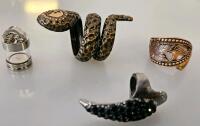 Assorted Costume Jewelry Collection &ndash; ~70 Pieces Including Earrings, Necklaces, Bracelets, And Rings - 4