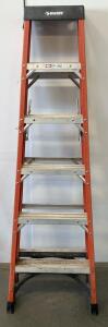 Husky 6 ft Fiberglass Step Ladder, Model 01-46002-00, Type IA, 300 lb Capacity