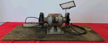 Bronco 650 Industrial Bench Grinder, 1/2 HP, 6" Wheels, 110/220V, Taiwan, Serial 0-0509637