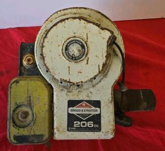 Briggs & Stratton 5 HP 206cc Horizontal Shaft Engine, Recoil Start, Magnetron Ignition
