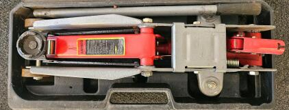 Larin DQY-5001 Hydraulic Floor Jack, 2.5 Ton Capacity, Includes Handle and Carry Case