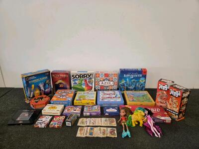 Large Lot: Chutes and Ladders & Candy Land Nostalgia, Jenga x2, Sorry!, UNO, Azul, Toys, STEM Kit, & Children's Toys