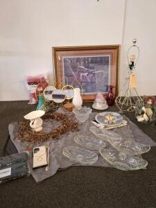 Large Home Decor & Collectibles Lot &ndash; Pressed Glass Dishes, Artwork, Textile, Wreath, Tree Skirt, lamp,( powered on) andMore