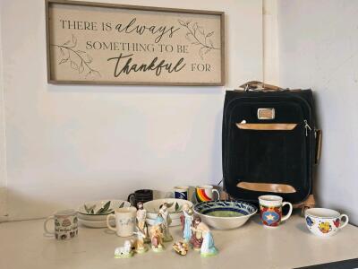 Assorted Decorative Ceramic Mugs & Bowls Lot &ndash; Holiday, Floral, Striped, Olive Patterns, 11pcs