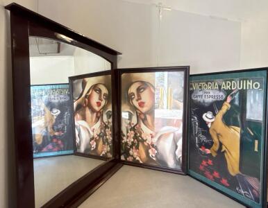 Mirror & Framed "La Victoria Arduino" Espresso Poster by G. Molino & &ldquo;The Straw Hat&rdquo; print (1930) by Art Deco artist Tamara de Lempicka