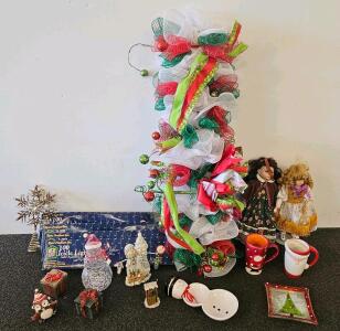 Christmas Decor Lot: Porcelain Dolls, Mesh Tree, Figurines, Lights, Mugs