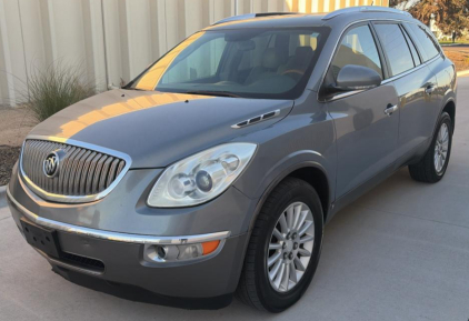 2008 BUICK ENCLAVE - AWD!