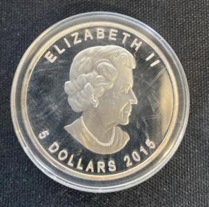 2015 Canadian Silver Maple Leaf Coin, 1 oz .9999 Fine Silver, $5 Face Value ( Unverified)