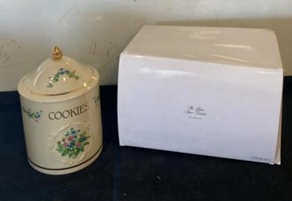 Lenox Spice Garden Porcelain Cookie Jar with Floral Design and Gold Accents