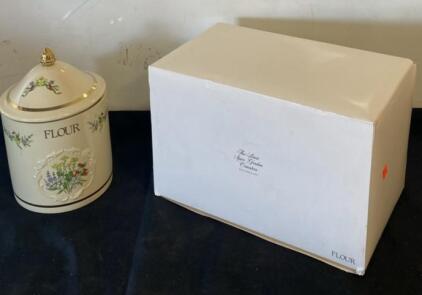 Lenox Spice Garden Flour Canister, Fine Porcelain, 10 1/8" Tall, 1993, Original Box