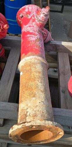 Dry Barrel Cast Iron Fire Hydrant, 6" Flanged Inlet, 2.5" Outlets, Heavy Rust, Red Paint