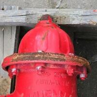 Dry Barrel Cast Iron Fire Hydrant, 6" Flanged Inlet, 2.5" Outlets, Heavy Rust, Red Paint - 3