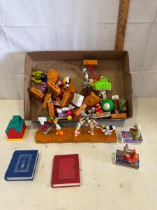 Vintage Disney & Space Jam Toys Lot &ndash; 1990s VHS Miniatures, Looney Tunes, Romeo & Juliet