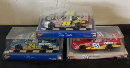 Action Racing 1:24 NASCAR Diecast Cars Jeff Gordon #24, Ricky Rudd #28, Oreo #81 w/ Cases