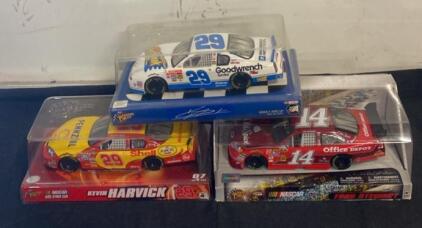 Chevrolet 1:24 Scale Diecast NASCAR Models &ndash; Kevin Harvick #29 & Tony Stewart #14
