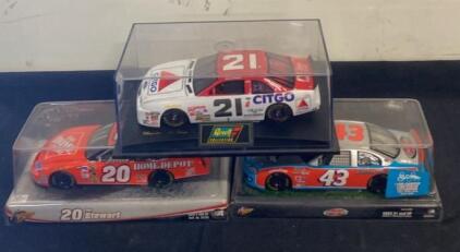 1:24 NASCAR Diecast Lot - Stewart #20 Home Depot, #43 Cheerios, #21 Citgo, Display Cases