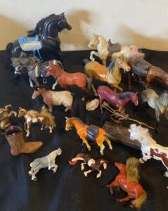Vintage Model Horse Toy Lot &ndash; 14 Horses, Accessories, 1960s-80s Breyer Hartland Style, Varied Poses