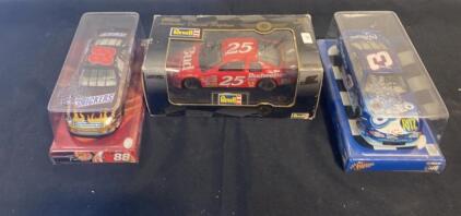 Revell #25 Budweiser NASCAR 1:24 Diecast, Signed, 1997, Racing Champions #88 & #3 Oreo ( Unable to Verify )