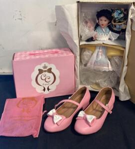 CC Feet Pink Mary Jane Flats EU 37 with White Bow, Box & Dust Bag Included and Collectable Doll