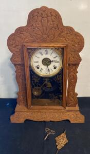 Sessions Mechanical Mantel Clock, Oak Hand-Carved Case, USA, Roman Numerals, Key & Pendulum