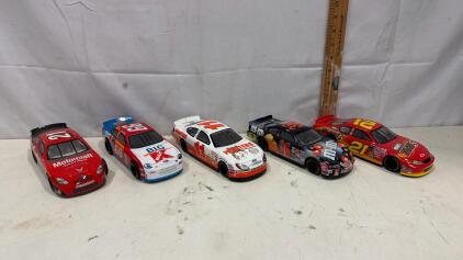 Lot of 5 1:24 Action NASCAR Diecast Cars: Motorcraft, Big Kmart, Hooters, M&M&rsquo;s, Take 5
