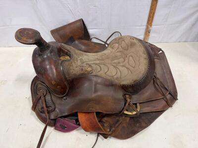 Vintage TAM Ontario Western Saddle 15" Seat, Tooled Leather, Ranch/Trail Style, Brown, Heavy Wear