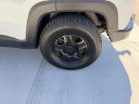 2015 JEEP RENEGADE - 4X4! - 32