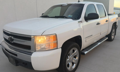 2009 CHEVROLET SILVERADO 1500 WT HYBRID - 4X4!