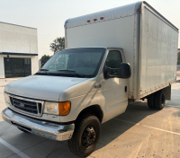 2005 FORD E-350 - RWD!