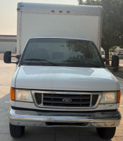 2005 FORD E-350 - RWD! - 8