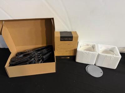 Heart Waffle Maker by KEINVE, 20 Black Highendhangers, 2 Cat Ear Ceramic Bowls with Silicone Mats